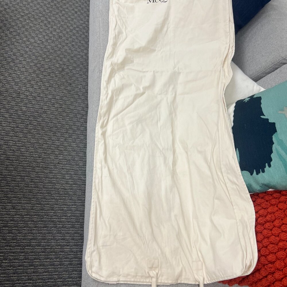Alexander McQueen White Canvas Garment Bag - Picture 3 of 3
